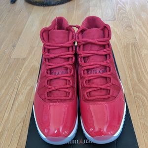 🔥🔥Jordan 11 Gym Red🔥🔥
